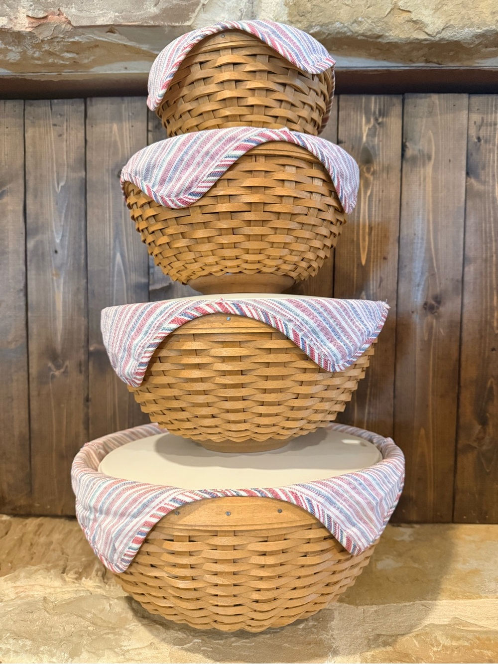 Longaberger Nesting Bowl Set 16 Piece Set 2002/2003
